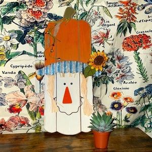 Rustic Halloween scarecrow decor